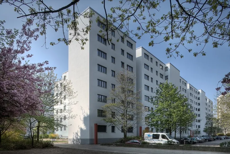 1 Zimmer in der Gropiusstadt — photo 1